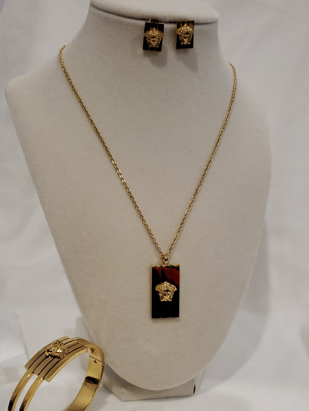 Gold-stainless Steel Medusa Pendant Necklace & Earring Bracelet Ring 4pc Set